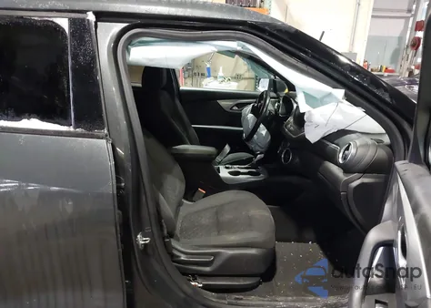 2020 Chevrolet Blazer Fwd 2Lt from USA, damaged, VIN 3GNKBCRS0LS643915